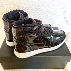 Nike air Jordan mid 1 patent sneakers